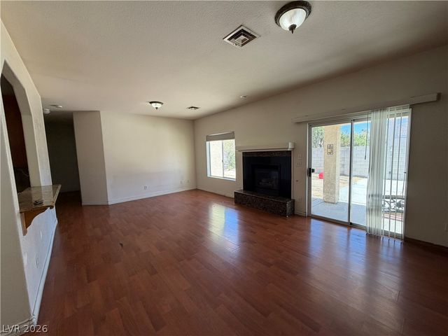 3301 West Colton Avenue, North Las Vegas, NV 89032