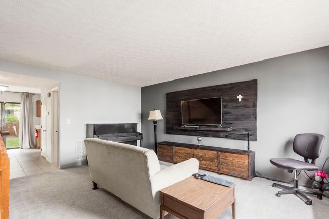 881 Upholland Lane, 20B, Columbus, OH 43085