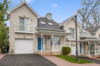 471 N Midland Ave 10, Saddle Brook Twp., NJ 07663