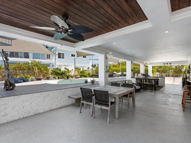 117 La Paloma Rd, Key Largo, FL 33037