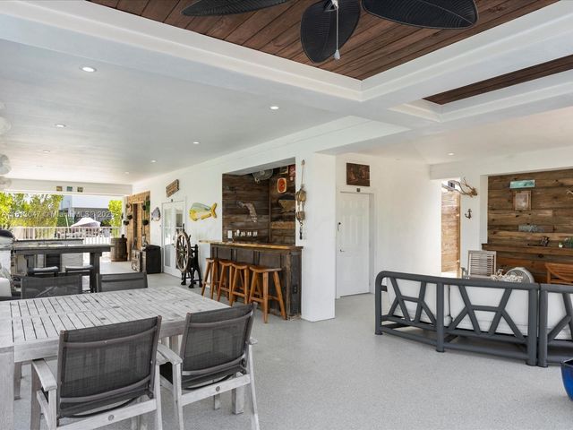 117 La Paloma Rd, Key Largo, FL 33037