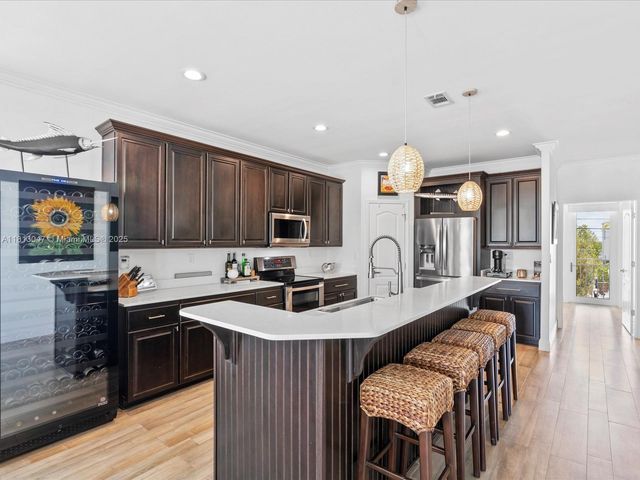 117 La Paloma Rd, Key Largo, FL 33037