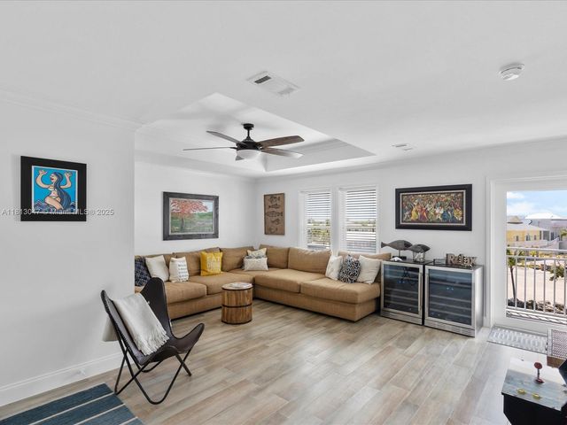 117 La Paloma Rd, Key Largo, FL 33037