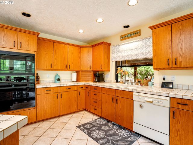 315 Ne 353RD Ave, Washougal, WA 98671