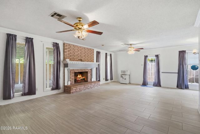 132 Tournoir Street, Lafayette, LA 70506