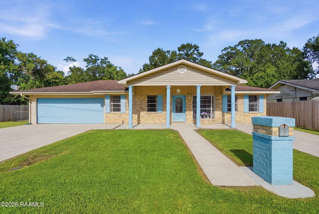 132 Tournoir Street, Lafayette, LA 70506