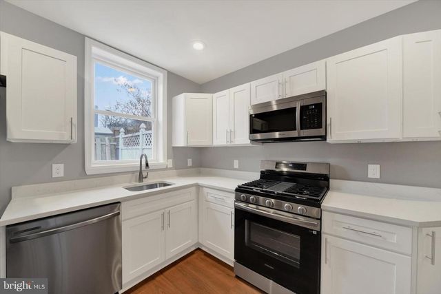 3506 CLIPPER RD, Baltimore, MD 21211