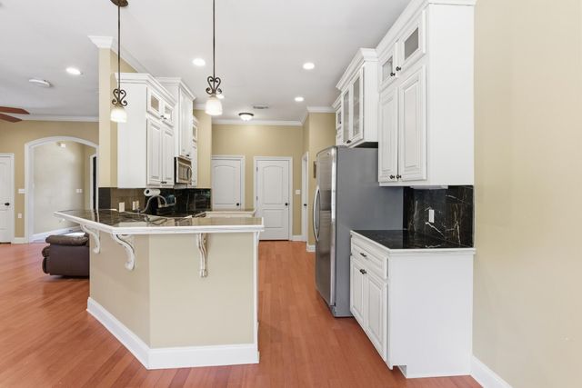 5 Cimarron Dr., Hattiesburg, MS 39402