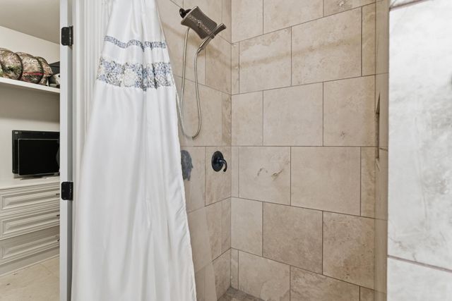 5 Cimarron Dr., Hattiesburg, MS 39402