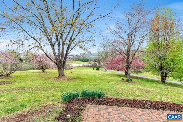 168 LAKELAND LN, Faber, VA 22938