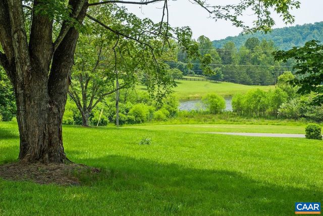 168 LAKELAND LN, Faber, VA 22938