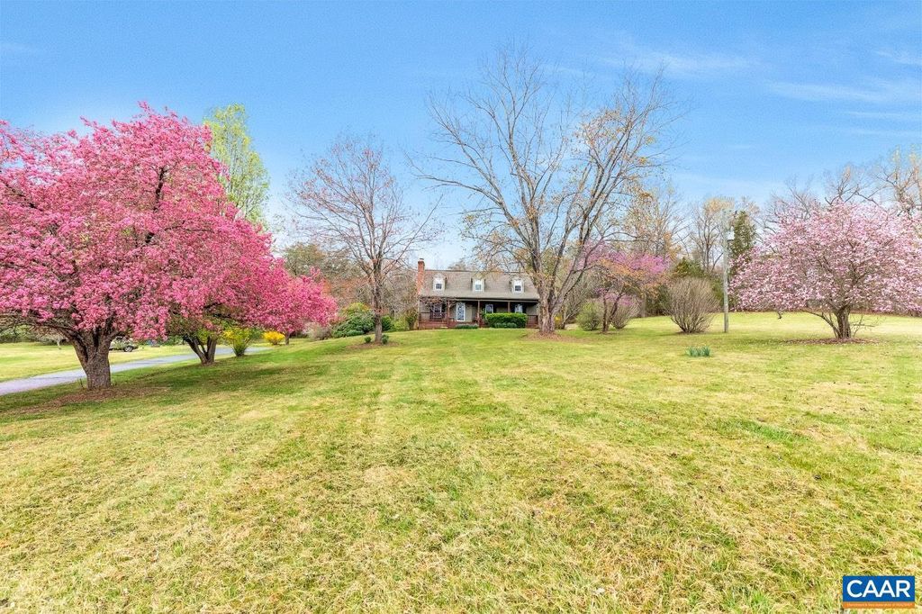 168 LAKELAND LN, Faber, VA 22938