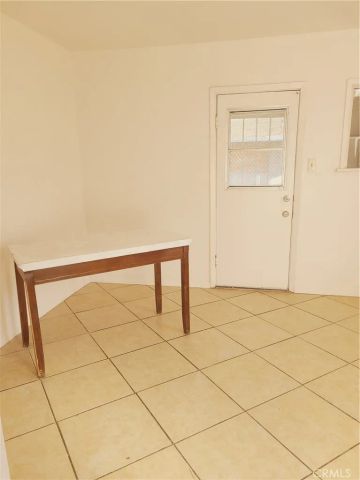 1087 E 2nd Street, San Bernardino, CA 92408