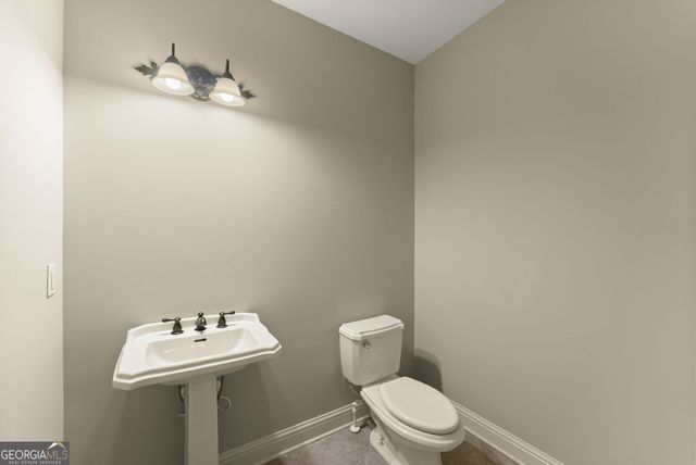 1178 Antrim Glen Drive, Hoschton, GA 30548