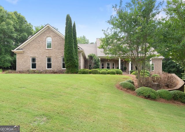 1178 Antrim Glen Drive, Hoschton, GA 30548