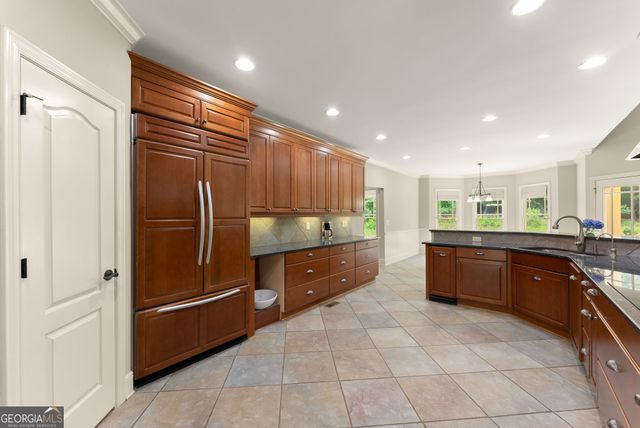 1178 Antrim Glen Drive, Hoschton, GA 30548