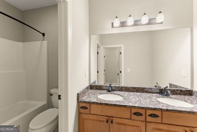 1178 Antrim Glen Drive, Hoschton, GA 30548