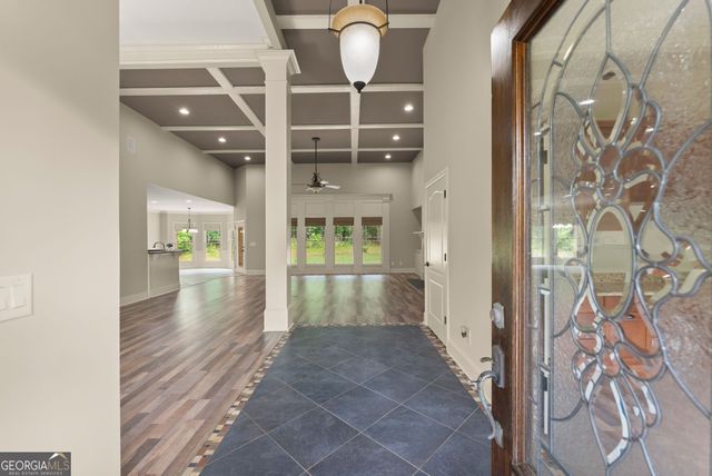 1178 Antrim Glen Drive, Hoschton, GA 30548