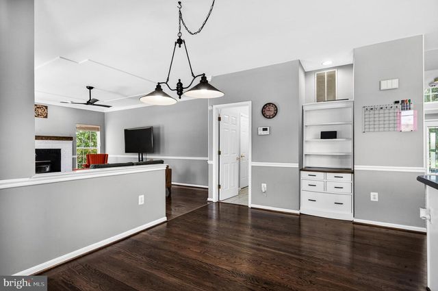 413 CROSMAN CT, Purcellville, VA 20132
