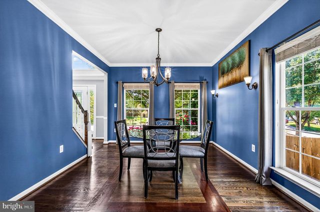 413 CROSMAN CT, Purcellville, VA 20132