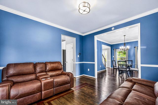 413 CROSMAN CT, Purcellville, VA 20132