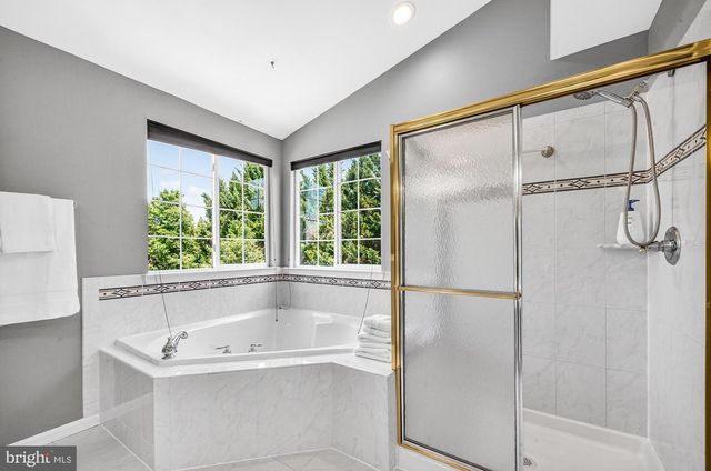 413 CROSMAN CT, Purcellville, VA 20132