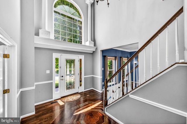413 CROSMAN CT, Purcellville, VA 20132