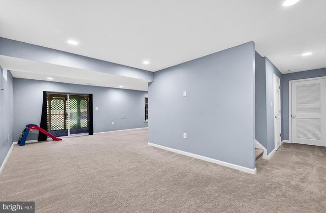 413 CROSMAN CT, Purcellville, VA 20132