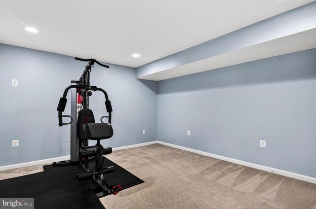 413 CROSMAN CT, Purcellville, VA 20132
