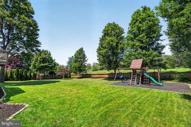 413 CROSMAN CT, Purcellville, VA 20132