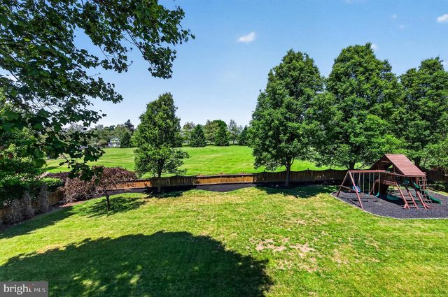 413 CROSMAN CT, Purcellville, VA 20132