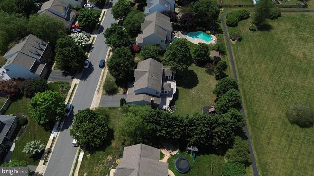 413 CROSMAN CT, Purcellville, VA 20132