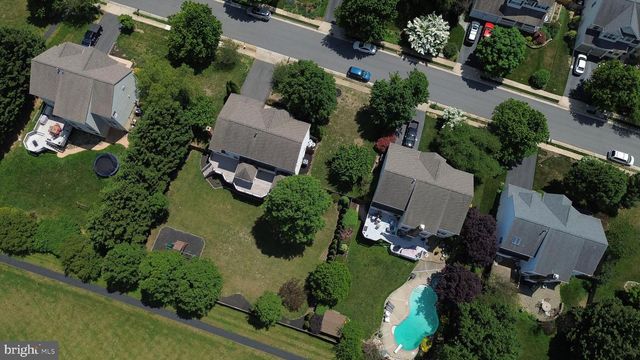 413 CROSMAN CT, Purcellville, VA 20132
