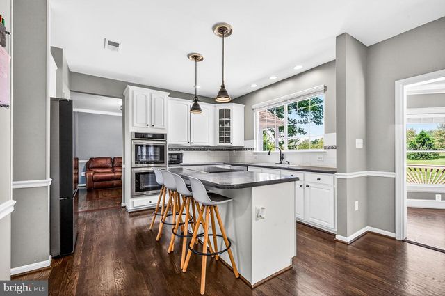 413 CROSMAN CT, Purcellville, VA 20132