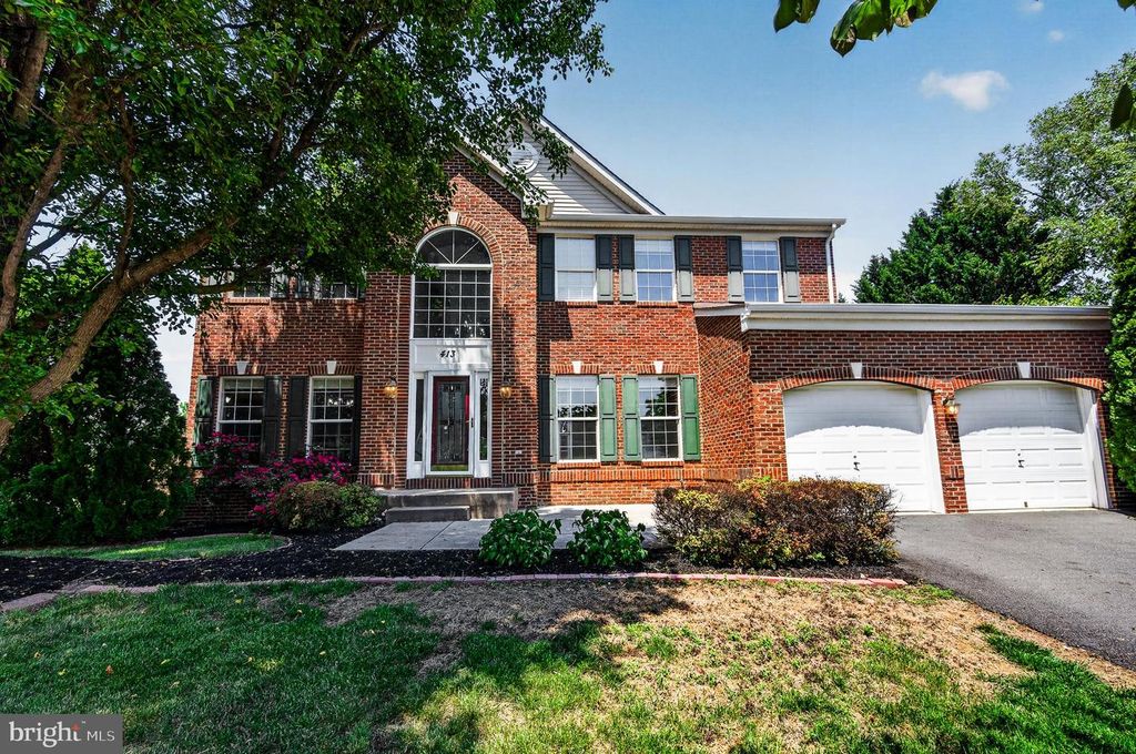 413 CROSMAN CT, Purcellville, VA 20132