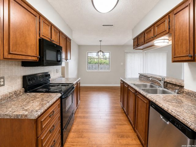 16606 MARTINS FERRY ST, San Antonio, TX 78247