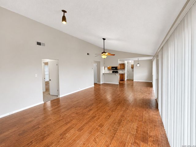 16606 MARTINS FERRY ST, San Antonio, TX 78247