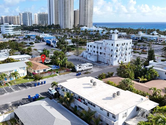1258 Beach Road 5, Singer Island, FL 33404
