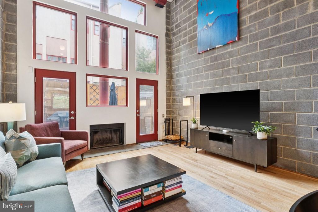 1420 RHODE ISLAND AVE NW, Washington, DC 20005