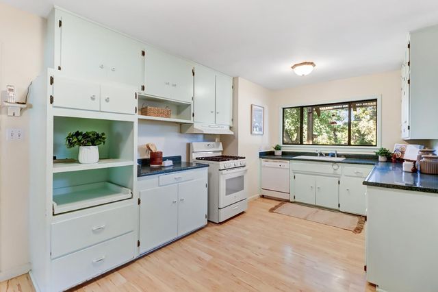 4231 Marshall Ave, Carmichael, CA 95608