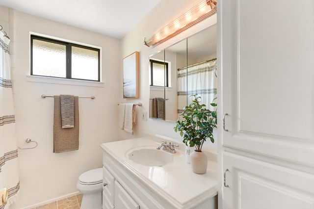 4231 Marshall Ave, Carmichael, CA 95608