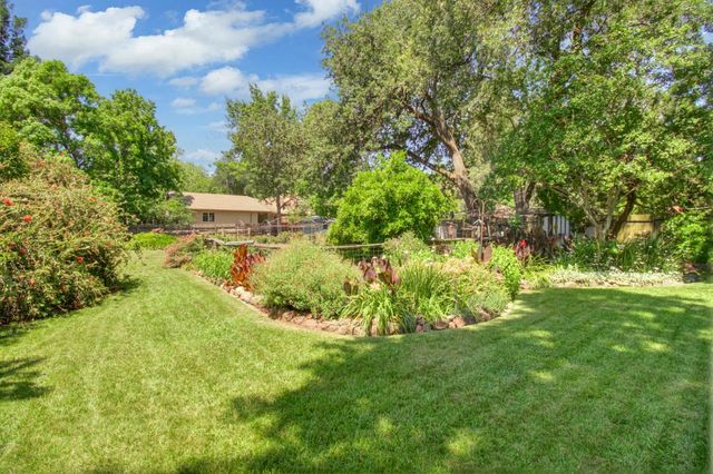 4231 Marshall Ave, Carmichael, CA 95608