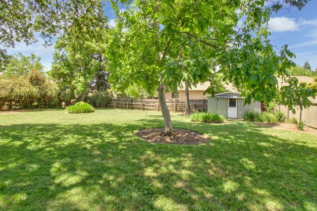 4231 Marshall Ave, Carmichael, CA 95608