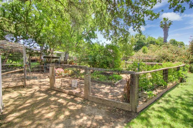 4231 Marshall Ave, Carmichael, CA 95608