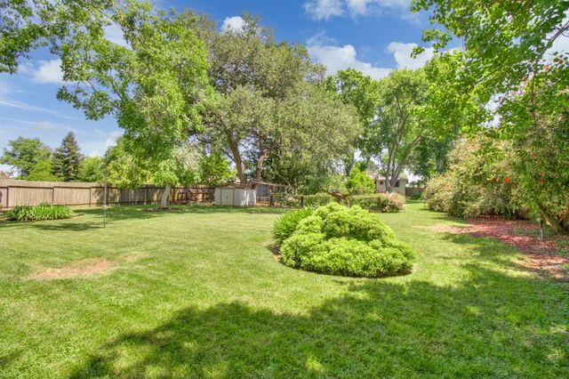 4231 Marshall Ave, Carmichael, CA 95608