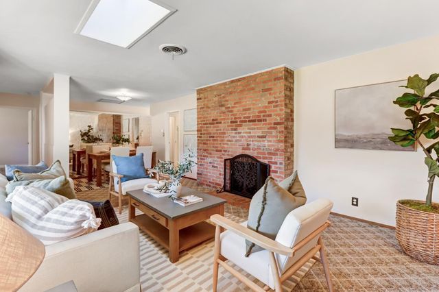 4231 Marshall Ave, Carmichael, CA 95608