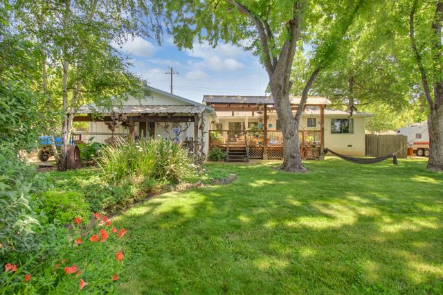 4231 Marshall Ave, Carmichael, CA 95608