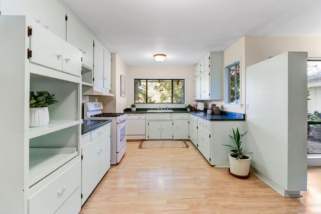 4231 Marshall Ave, Carmichael, CA 95608