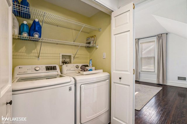 1322 Catalpa Drive, Berkley, MI 48072