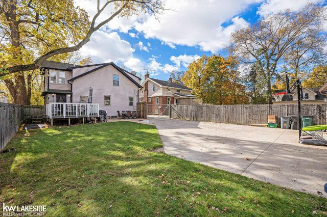 1322 Catalpa Drive, Berkley, MI 48072